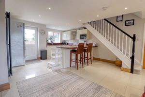 Kitchen/Diner- click for photo gallery